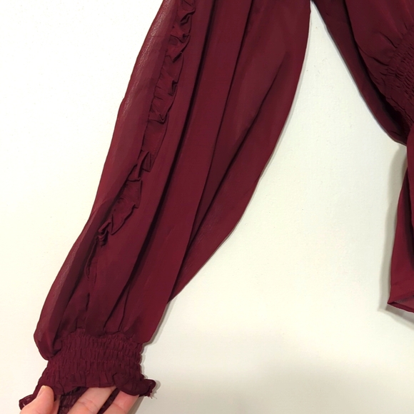 Express, M, Maroon Blouse - Picture 3 of 6